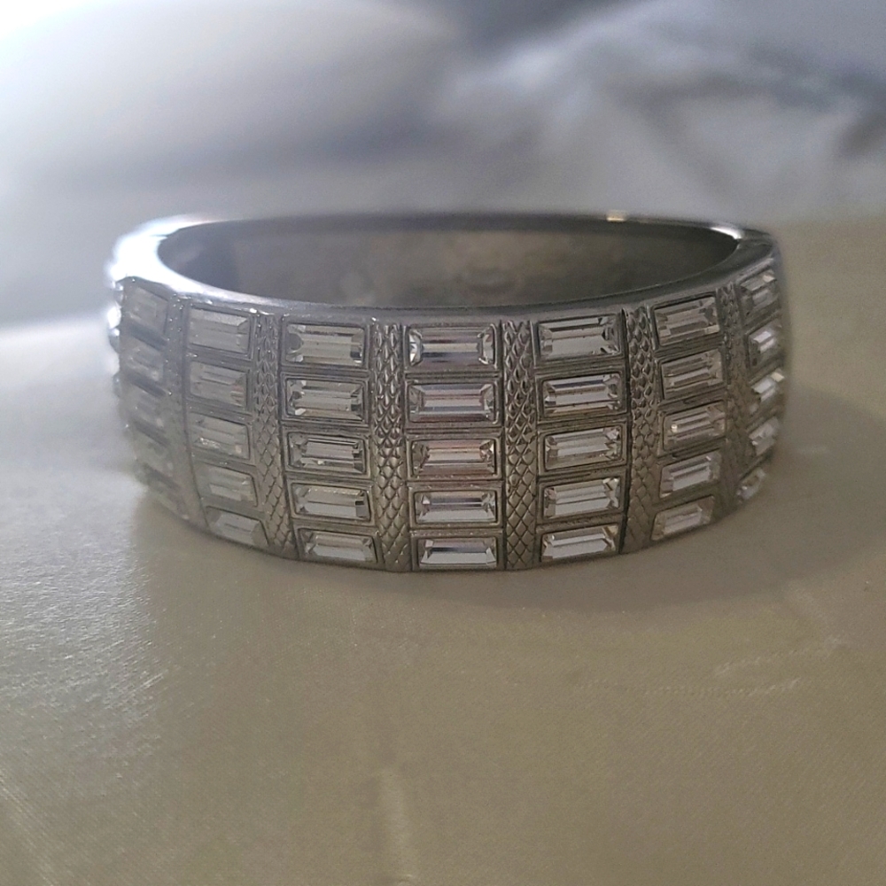 Rhinestone expansion bracelet